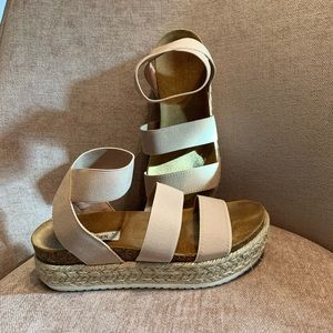 Steve Madden sandals